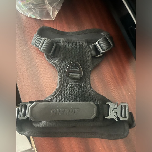 Harness and leash - Picture 5 of 7